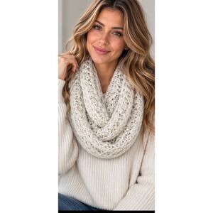 C.C. Exclusives Infinity Scarf OSFA Chunky Cozy Gray Taupe Open Knit 6 Way Cowl